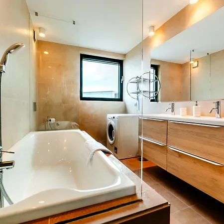 Starshine Spectrum Apartament *