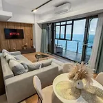 Starshine Spectrum Apartment