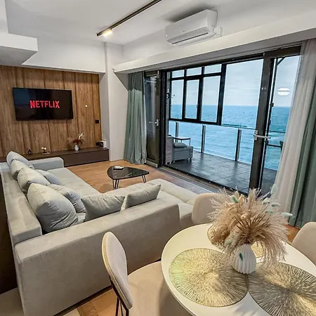 Starshine Spectrum Apartment
