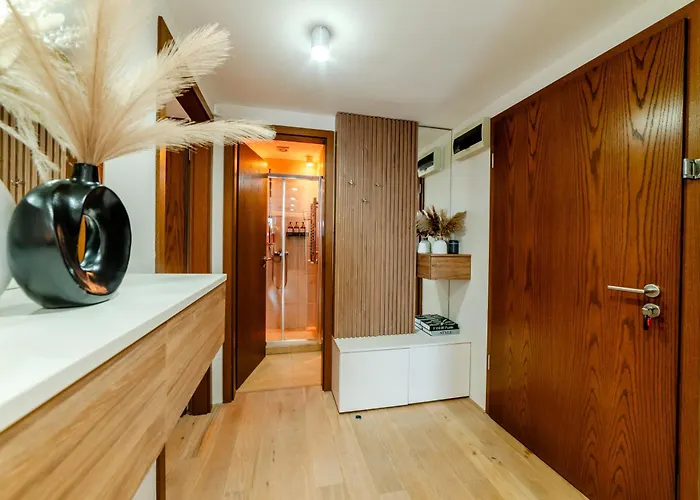 Starshine Spectrum شقة