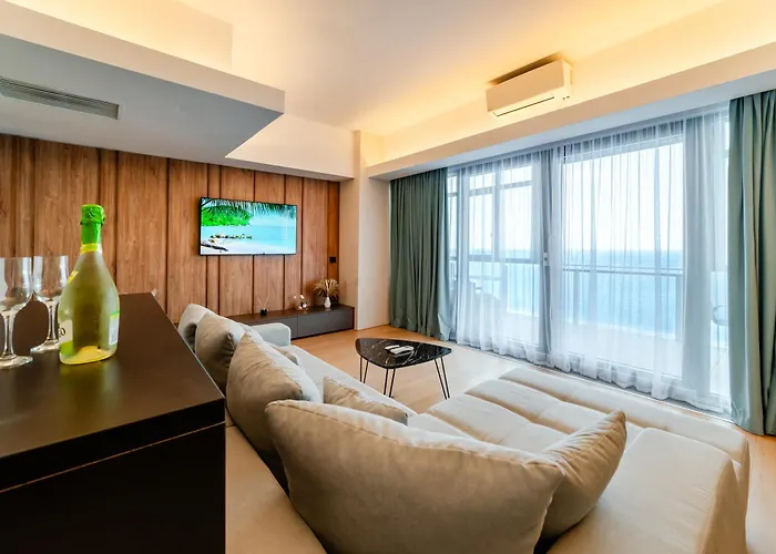 Starshine Spectrum شقة كونستانتا